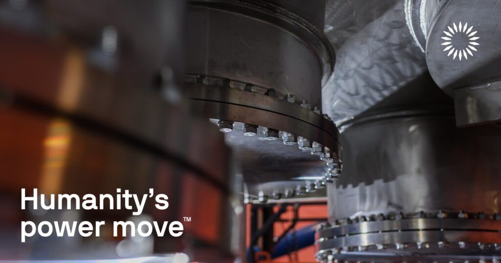 A look at what's on the bottom of SPARC's cryostat base